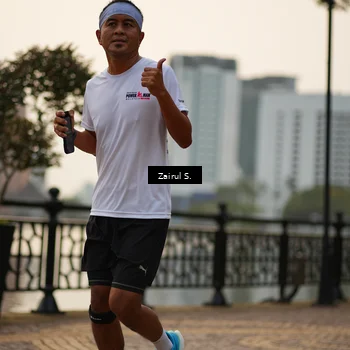Runner Photo 7750319