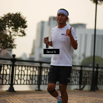 Runner Photo 7750332