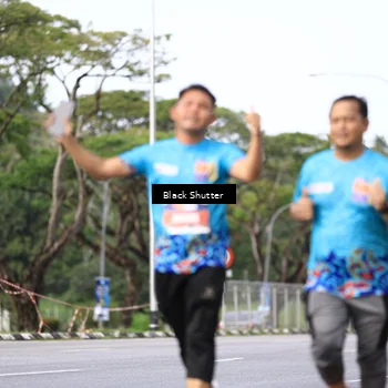 Runner Photo 7750333