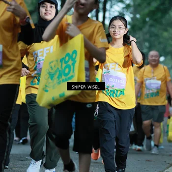 Runner Photo 7750338