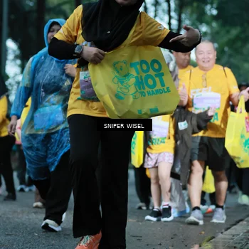 Runner Photo 7750356