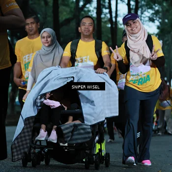 Runner Photo 7750380