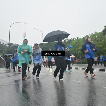 Runner Photo 7750382