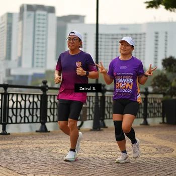 Runner Photo 7750383