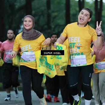 Runner Photo 7750385