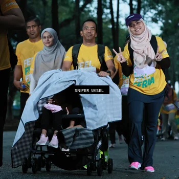 Runner Photo 7750397