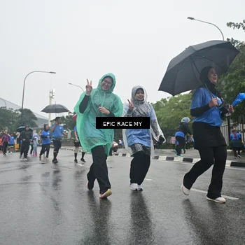 Runner Photo 7750404