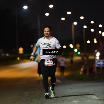 Runner Photo 7750406