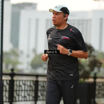 Runner Photo 7750407