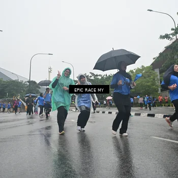 Runner Photo 7750412