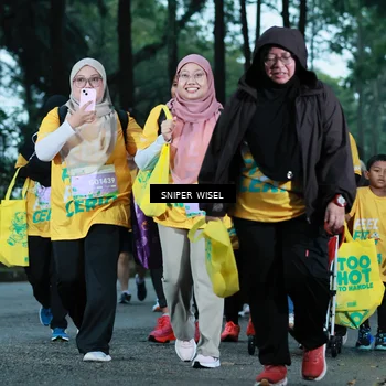 Runner Photo 7750418
