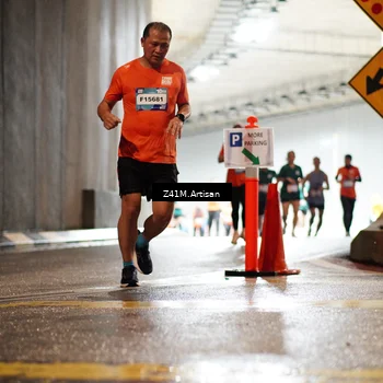 Runner Photo 7750434
