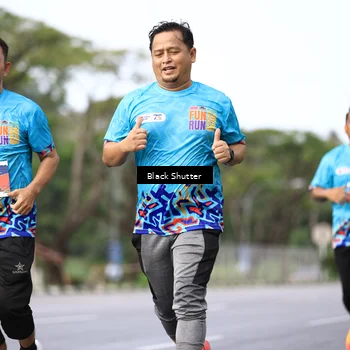 Runner Photo 7750438