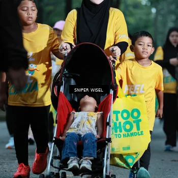 Runner Photo 7750439