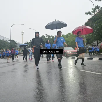 Runner Photo 7750442