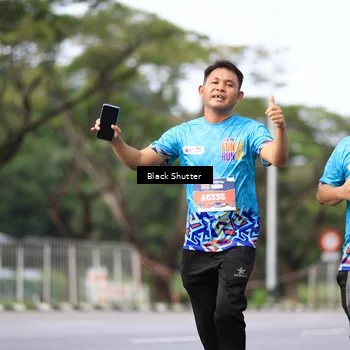 Runner Photo 7750444