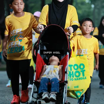 Runner Photo 7750450