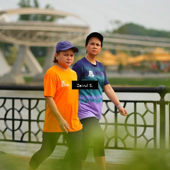 Runner Photo 7750458