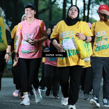 Runner Photo 7750465