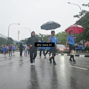 Runner Photo 7750466