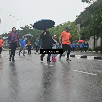 Runner Photo 7750469