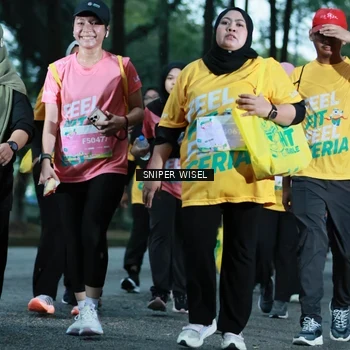 Runner Photo 7750470