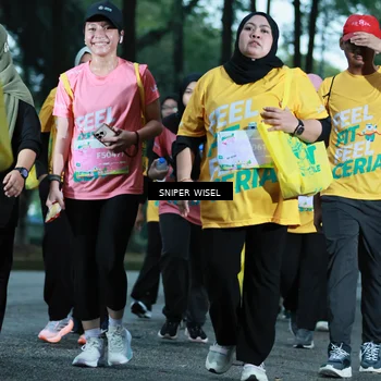 Runner Photo 7750472