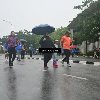 Runner Photo 7750487