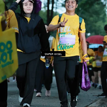 Runner Photo 7750490