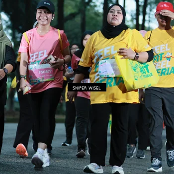 Runner Photo 7750494