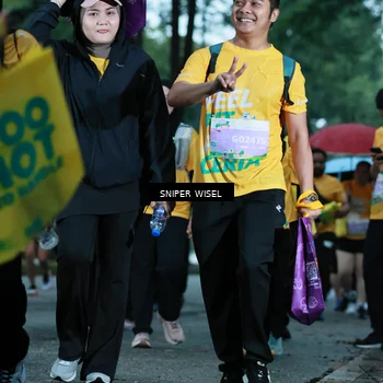 Runner Photo 7750498