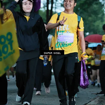 Runner Photo 7750500
