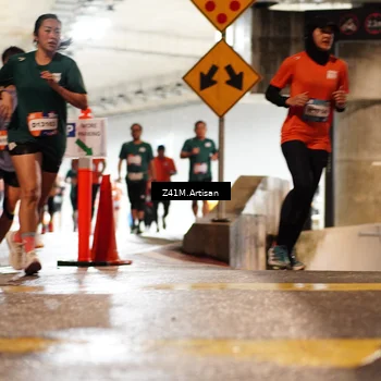 Runner Photo 7750531