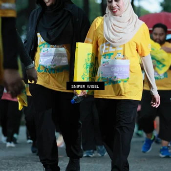Runner Photo 7750536
