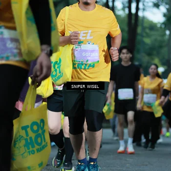 Runner Photo 7750537