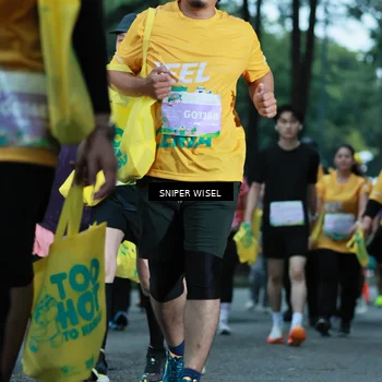 Runner Photo 7750538