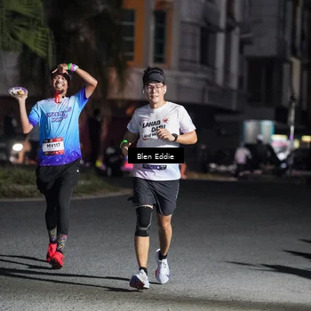 Runner Photo 7750543