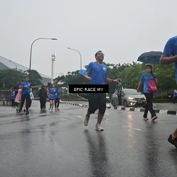 Runner Photo 7750547