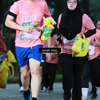 Runner Photo 7750552