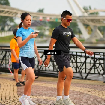 Runner Photo 7750560