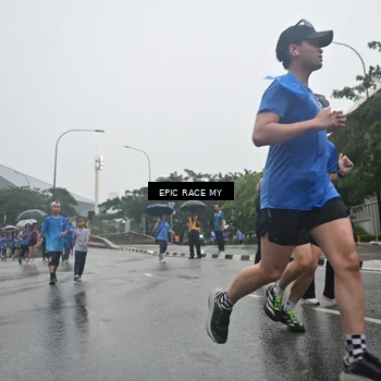 Runner Photo 7750606