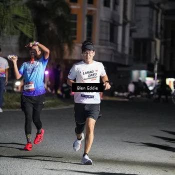 Runner Photo 7750611