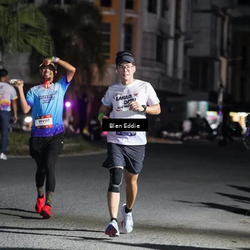 Runner Photo 7750613