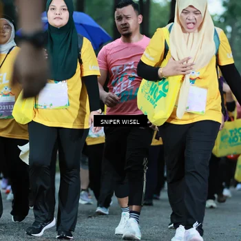 Runner Photo 7750614