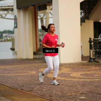 Runner Photo 7750620