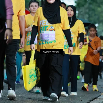 Runner Photo 7750630