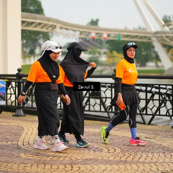 Runner Photo 7750697