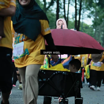 Runner Photo 7750703
