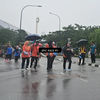 Runner Photo 7750710