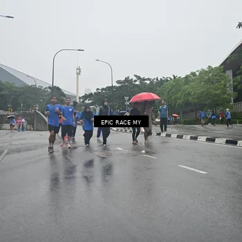 Runner Photo 7750712